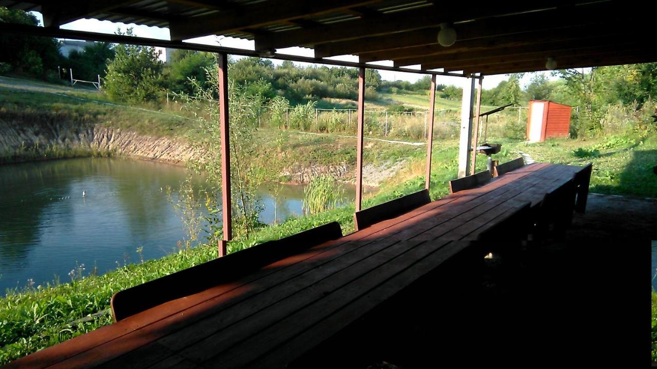 Barbecue House Βίλα Βίνιτσα Εξωτερικό φωτογραφία